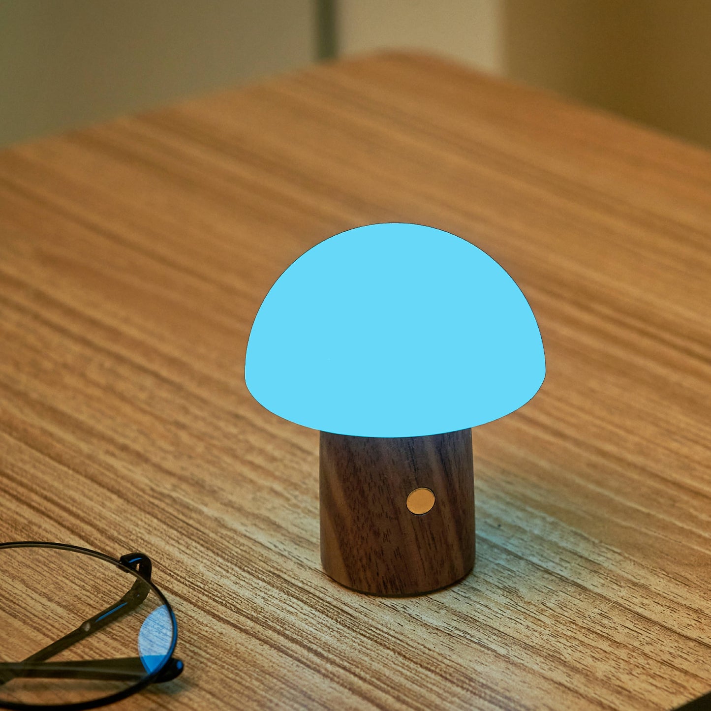 Alice Mushroom Lamp (Super Mini Size): Super Mini /Walnut