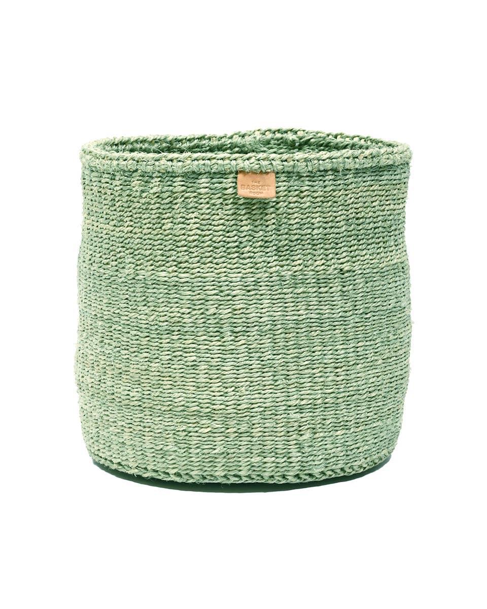 KITENDO: Soft Green Woven Storage Basket: Green / L / Plain