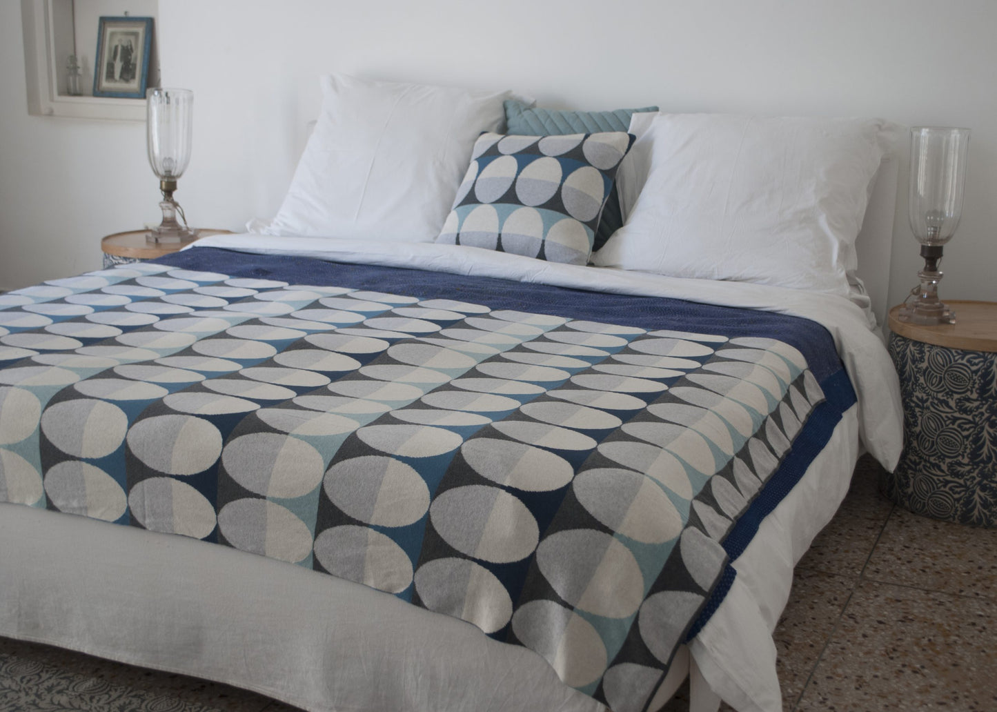 Olivia Funky Doris Knit Blanket Blue