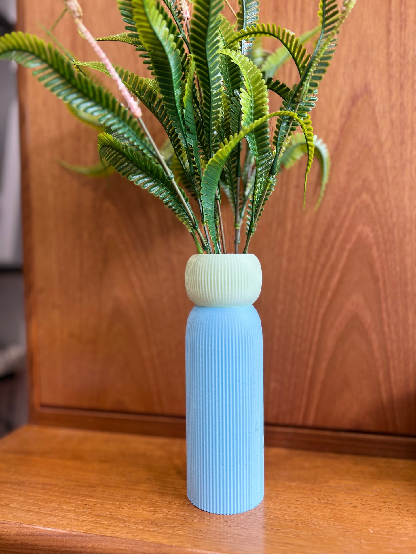 ‘Lagom’ vase blue/mint