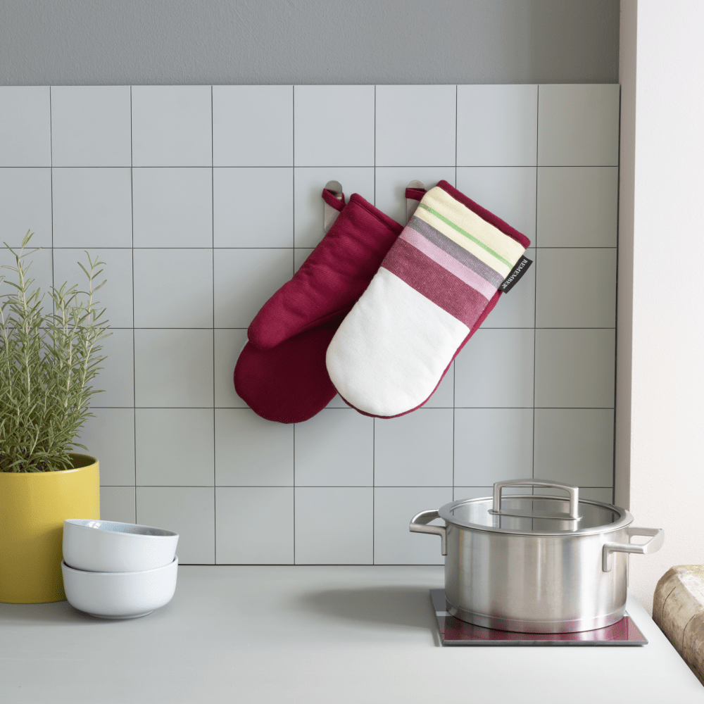 Oven Mitts Set No. 1