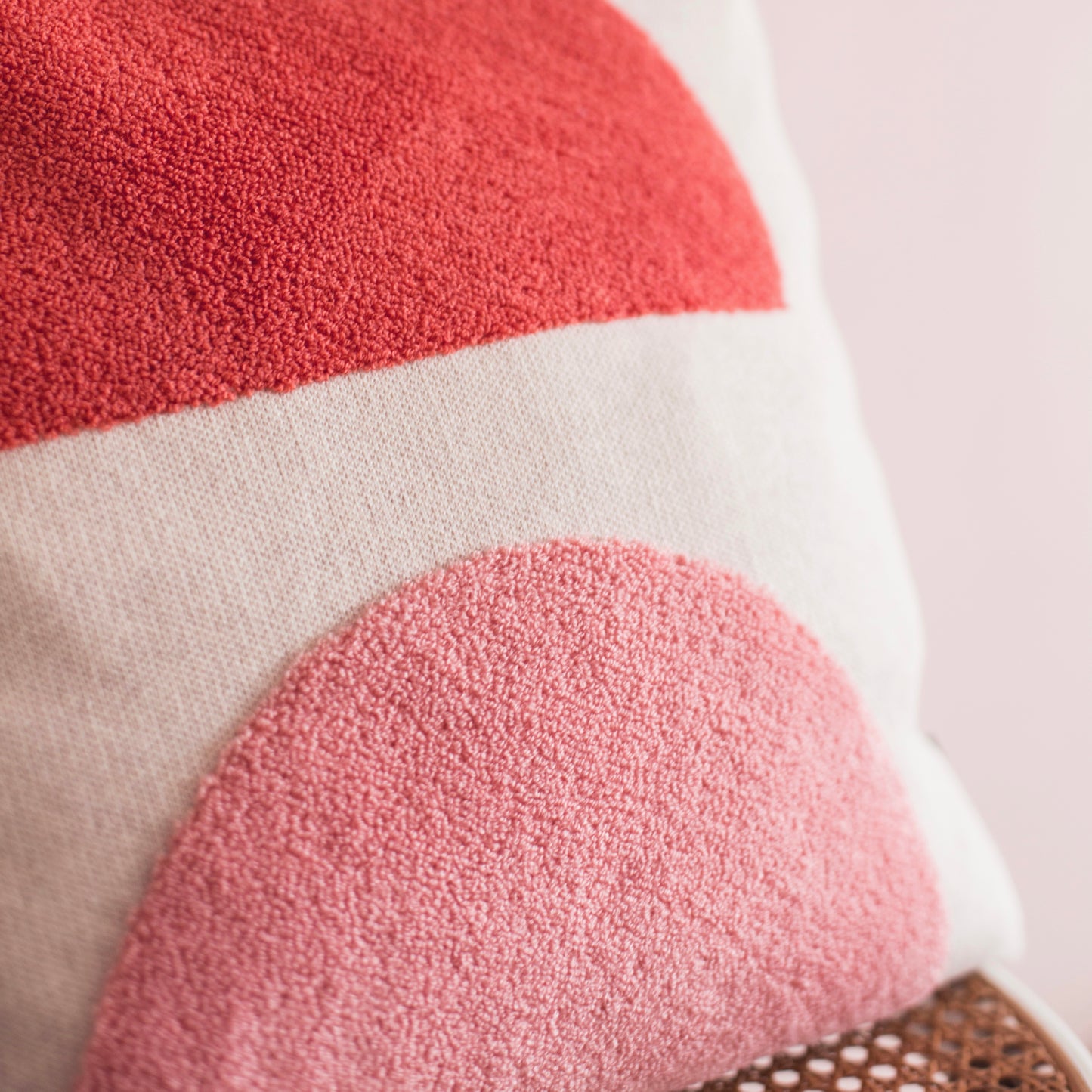 'Mona' Cushion Pink