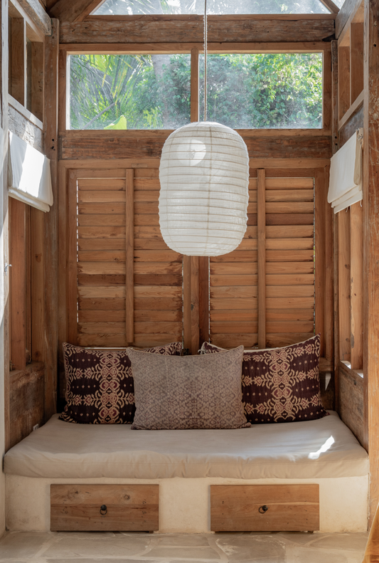 Linen Light Shade - Folie Shape: Off-White / Medium 40cm x 70cm
