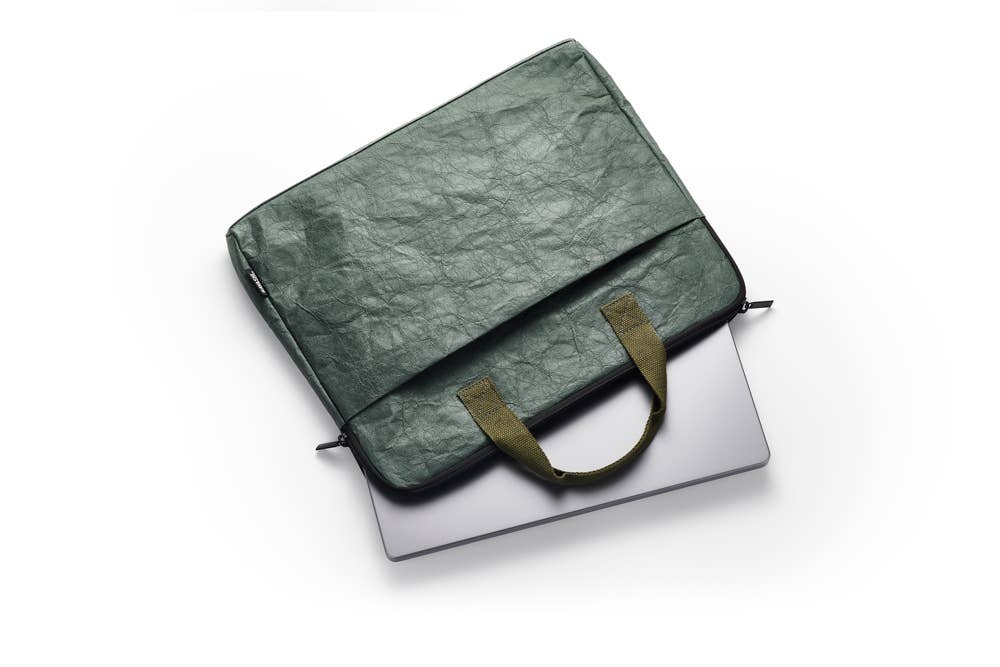 Laptop Case: Bottle