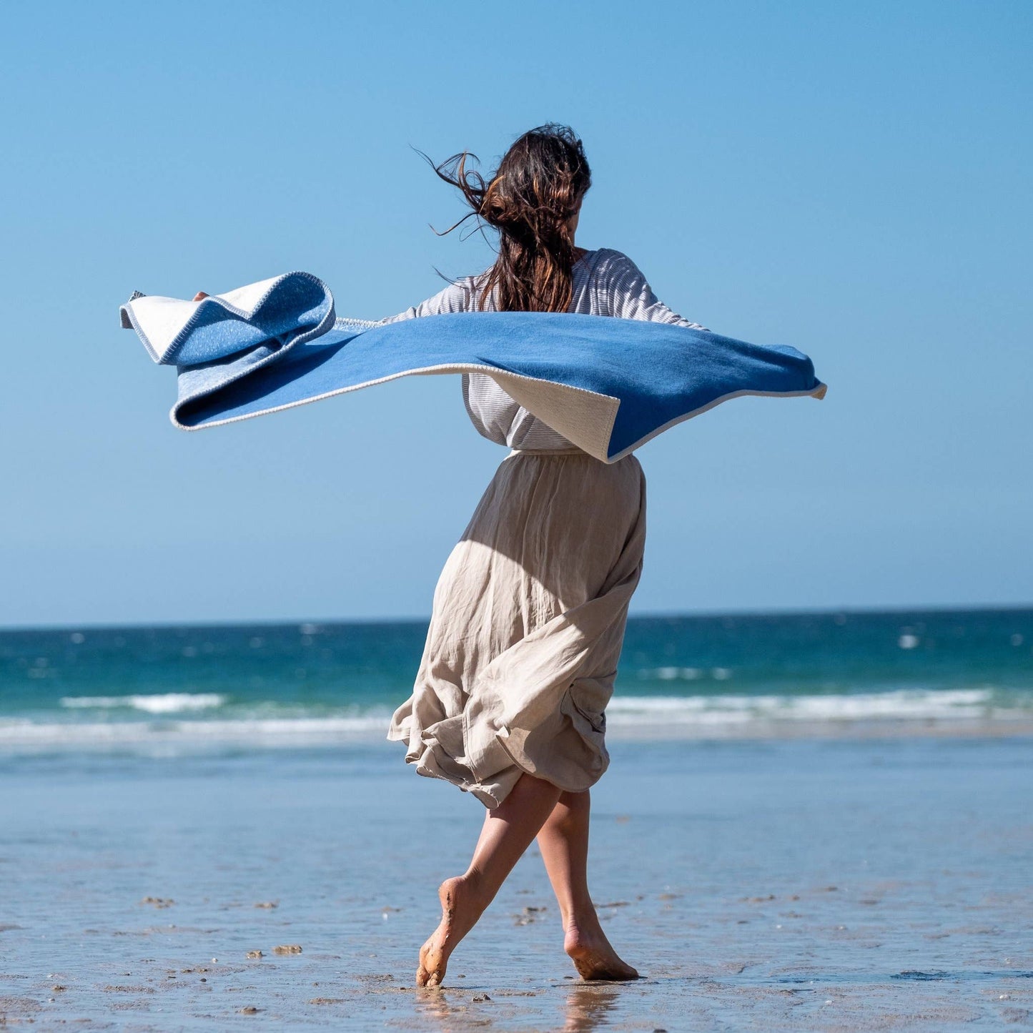 Blue Sea Spray Recycled Cotton Blanket