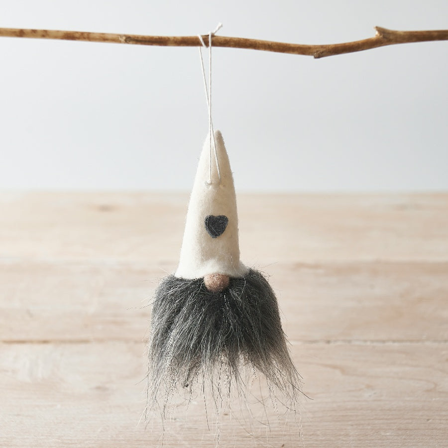 Fabric gonk hangers white/grey 10cm