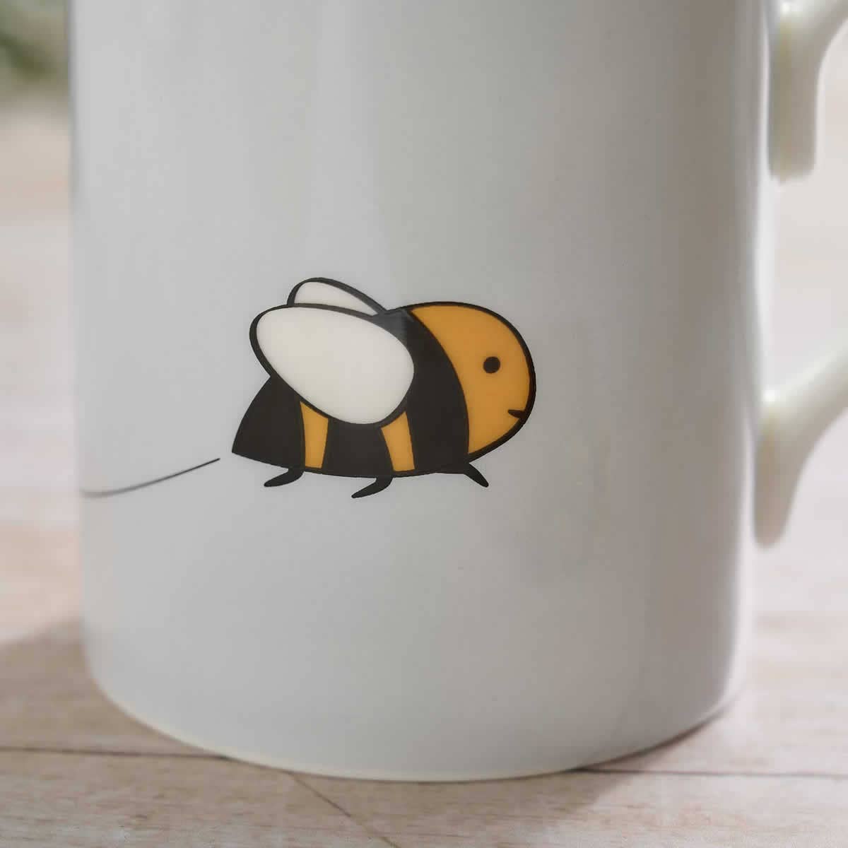 Jin Designs - Bee Mug
