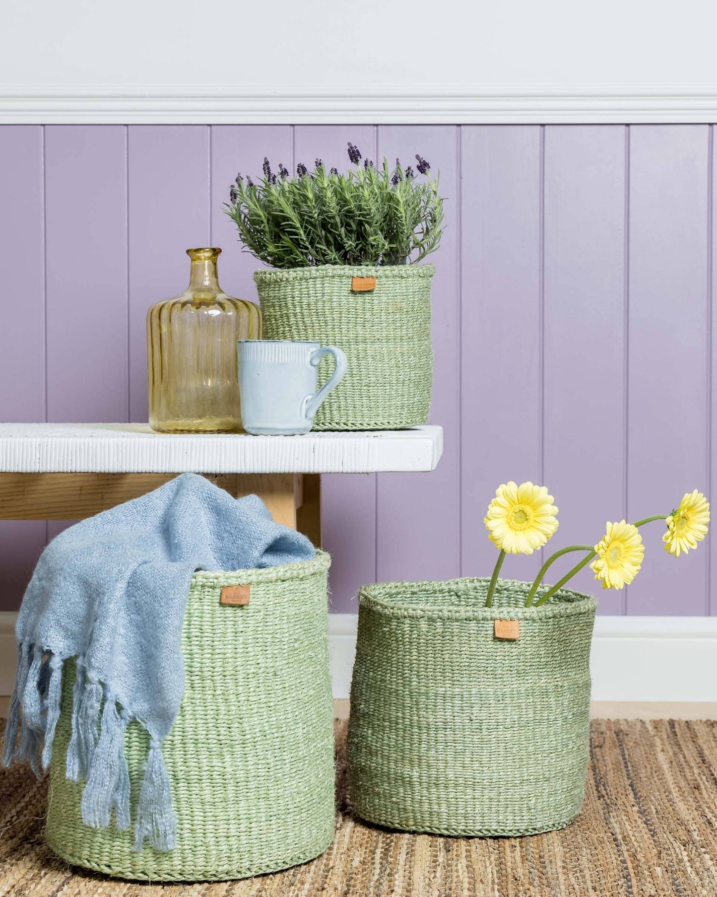 KITENDO: Soft Green Woven Storage Basket: Green / L / Plain