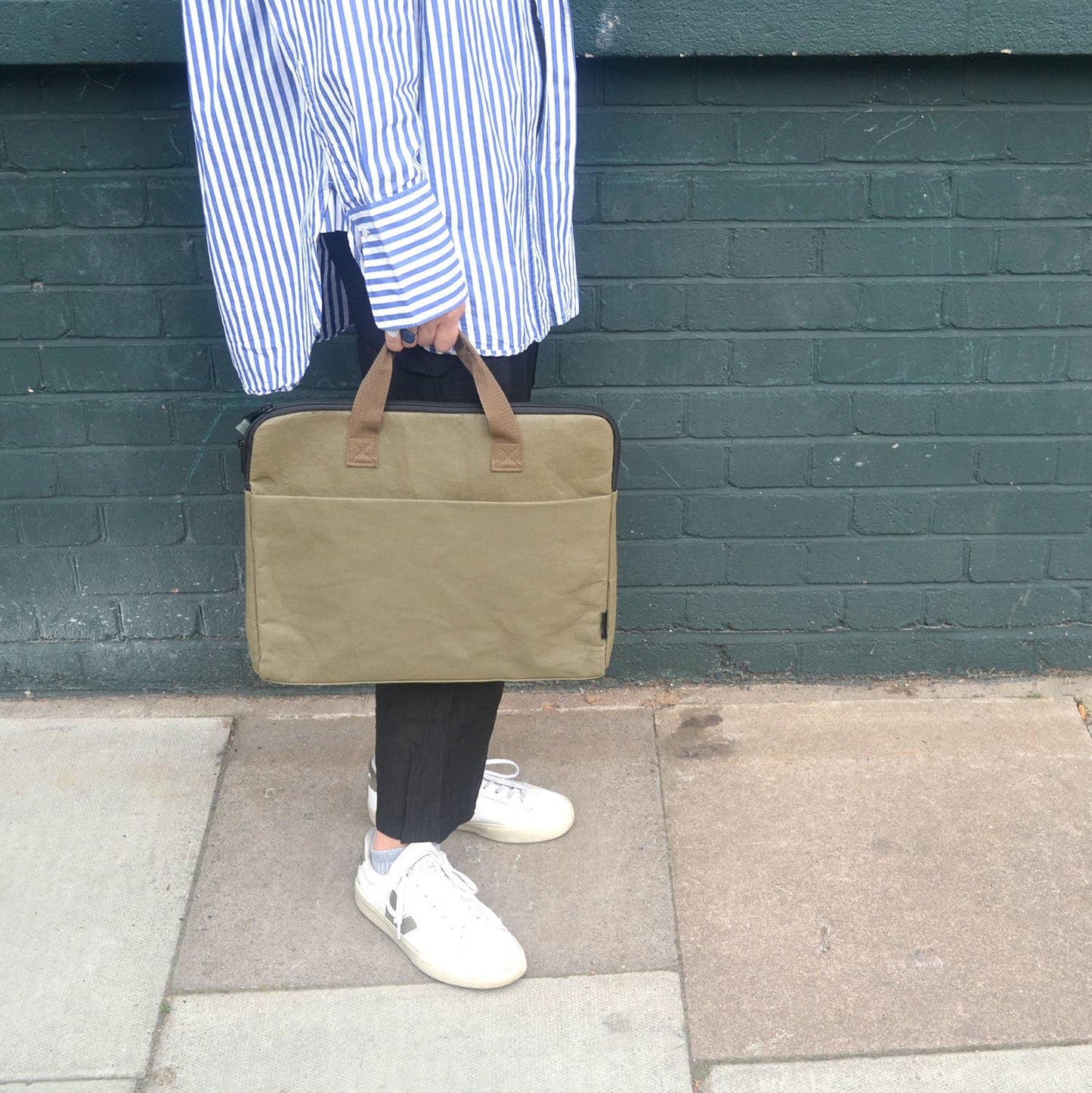 Laptop Case: Bottle