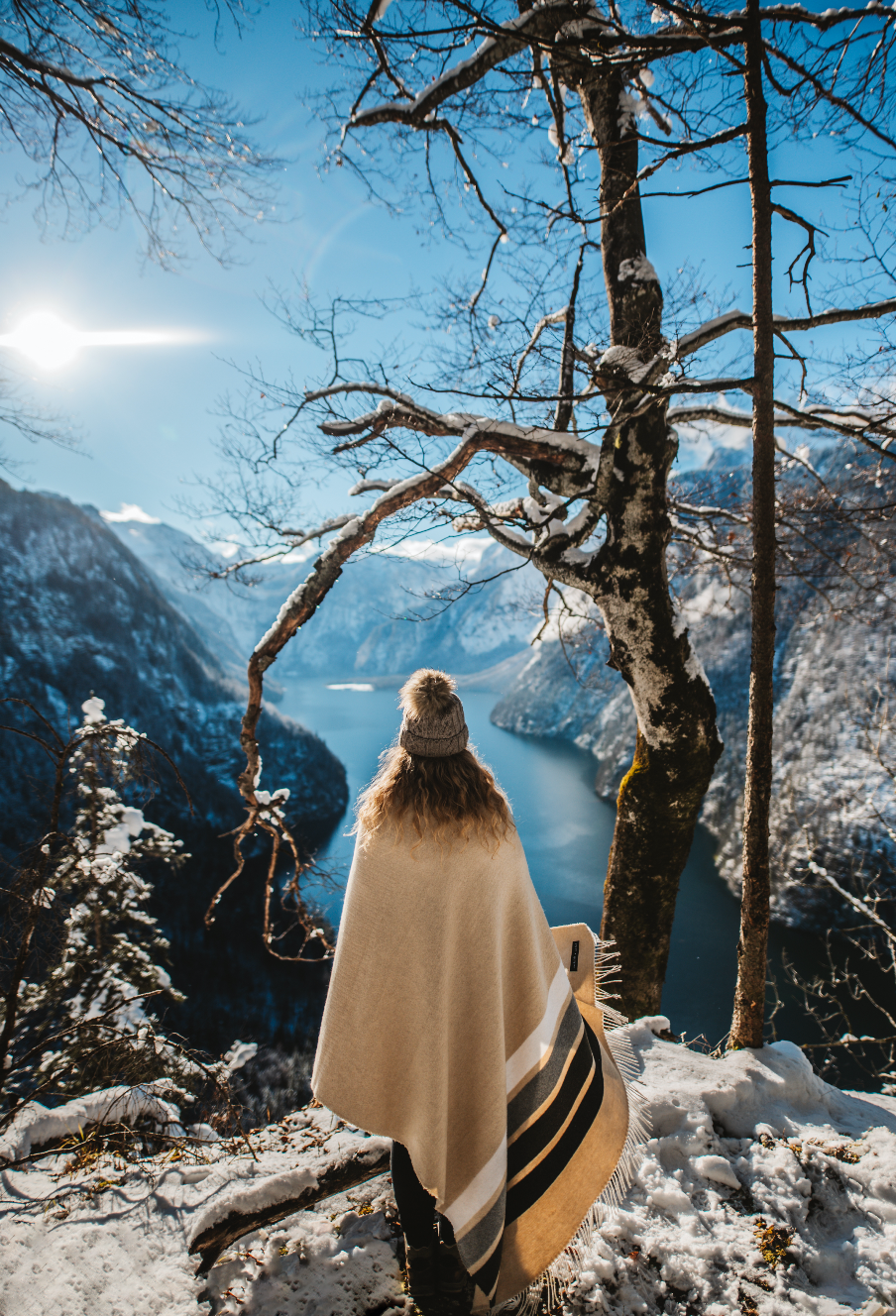 Camp Natural Throw
