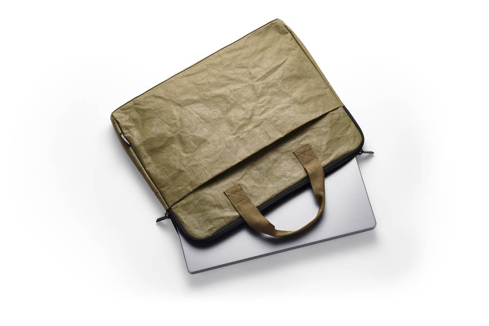 Laptop Case: Bottle