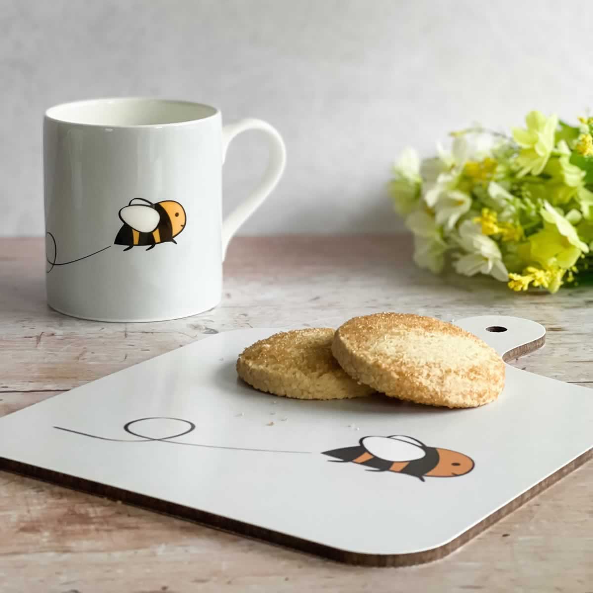 Jin Designs - Bee Mug