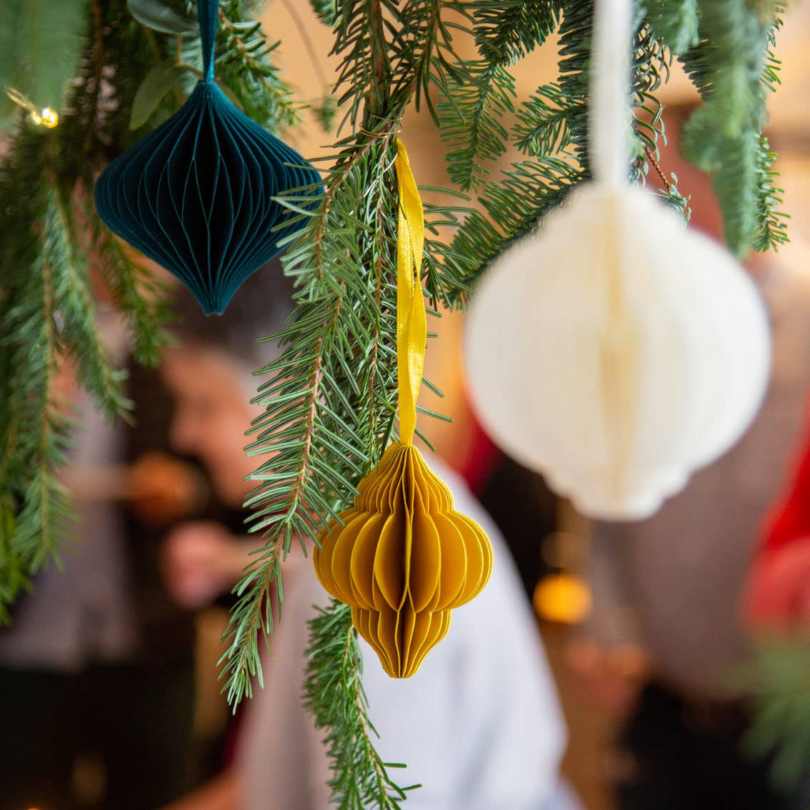 Talking Tables UK - Honeycomb Christmas Baubles Decorations | 3 Pack |