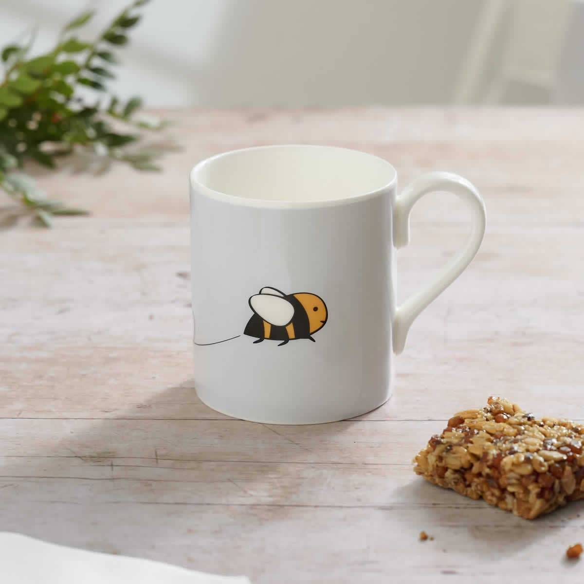 Jin Designs - Bee Mug