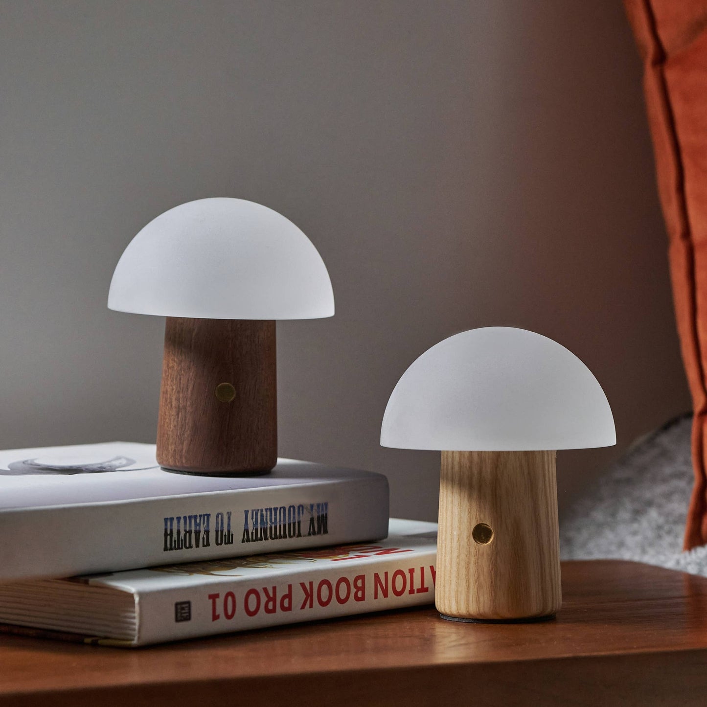 Alice Mushroom Lamp: Walnut / Mini