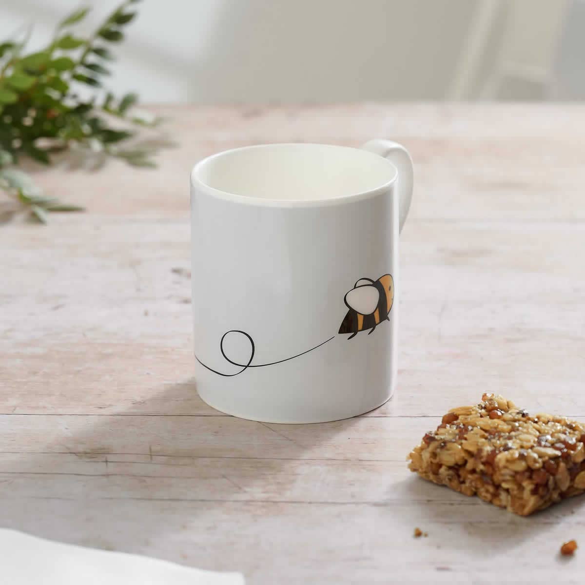 Jin Designs - Bee Mug