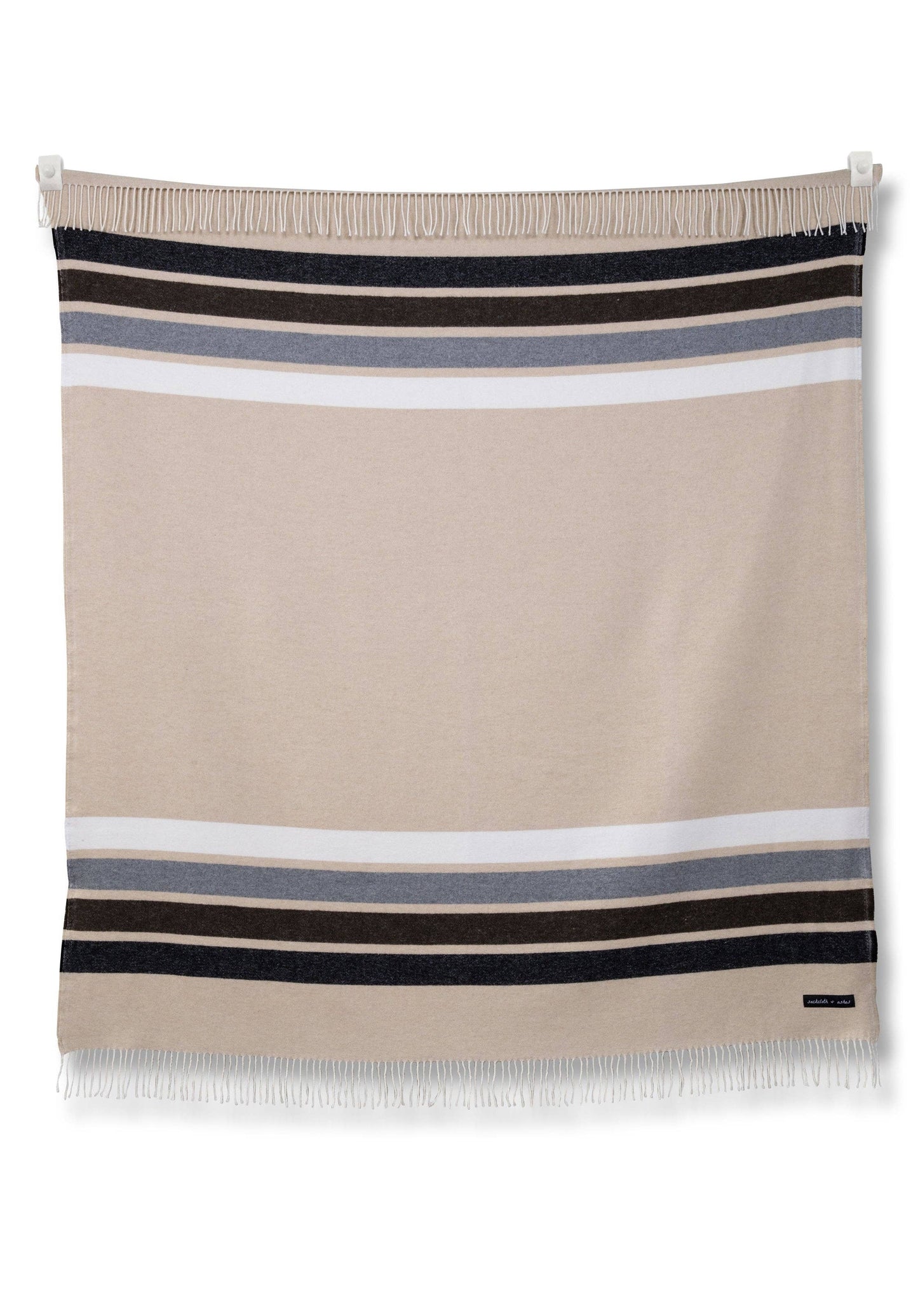 Camp Natural Throw