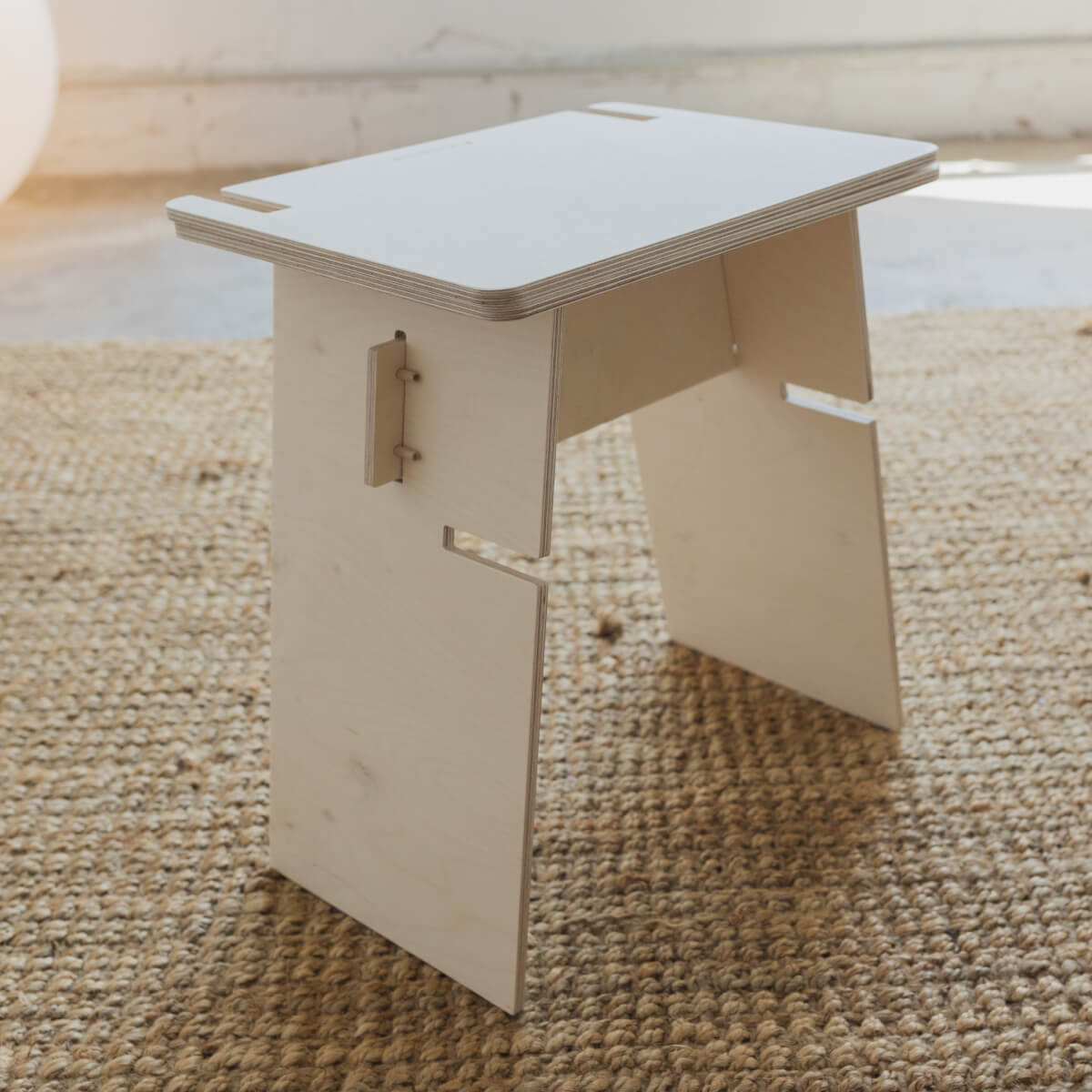 Ply Standing Desk Stool L'ESCAMBELL
